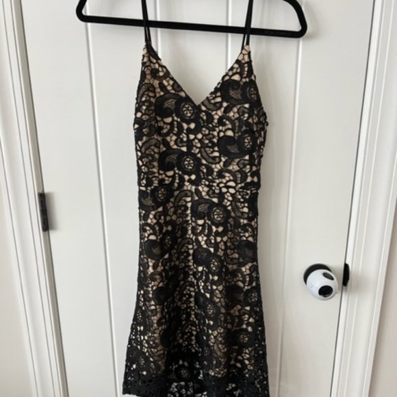 Lace hi low maxi dress - Picture 1 of 1